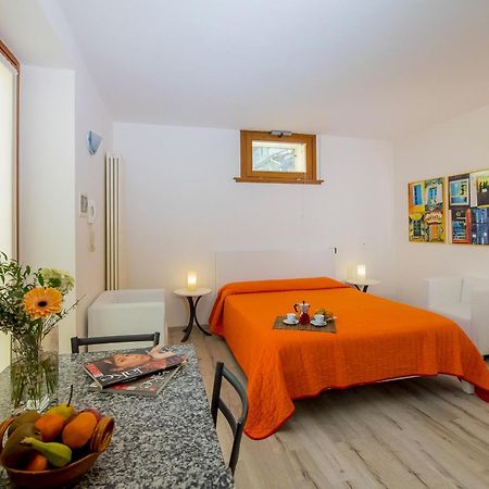벨라지오 Il Borgo Monolocali 아파트 외부 사진